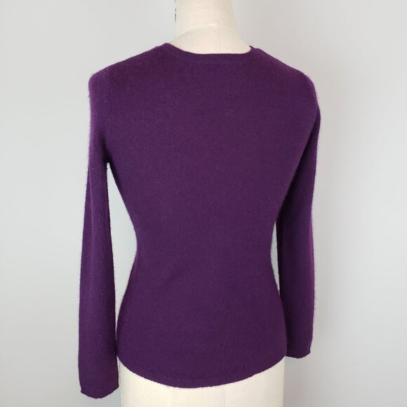 Ann Taylor Rich Deep Purple Cashmere Long Sleeve V Neck Sweater * 2 Petite - Picture 4 of 7
